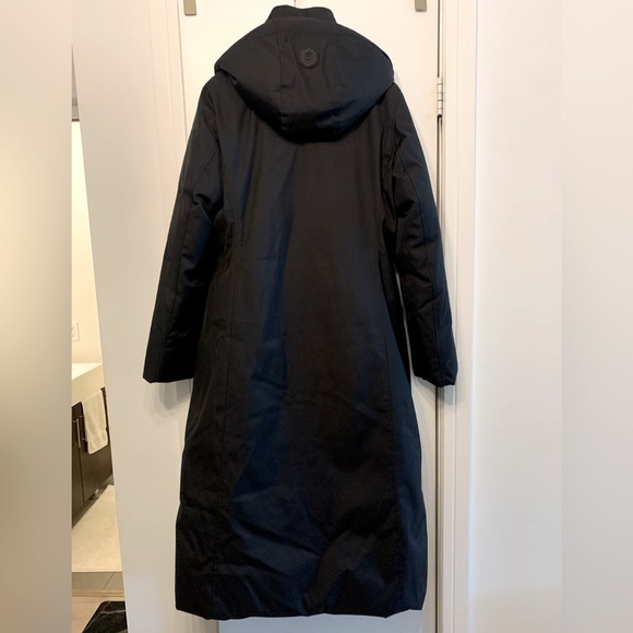 Long Mackage Kelsie Parka-BRAND NEW with tags- medium - Picture 3 of 16